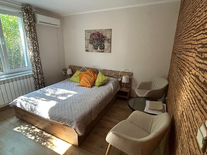 Image No.16-3 Bed House for sale