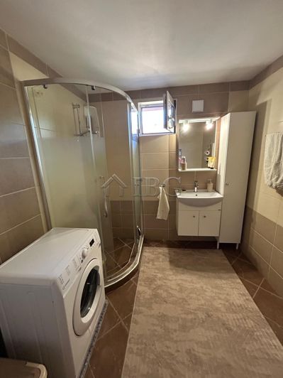 Image No.19-3 Bed House for sale