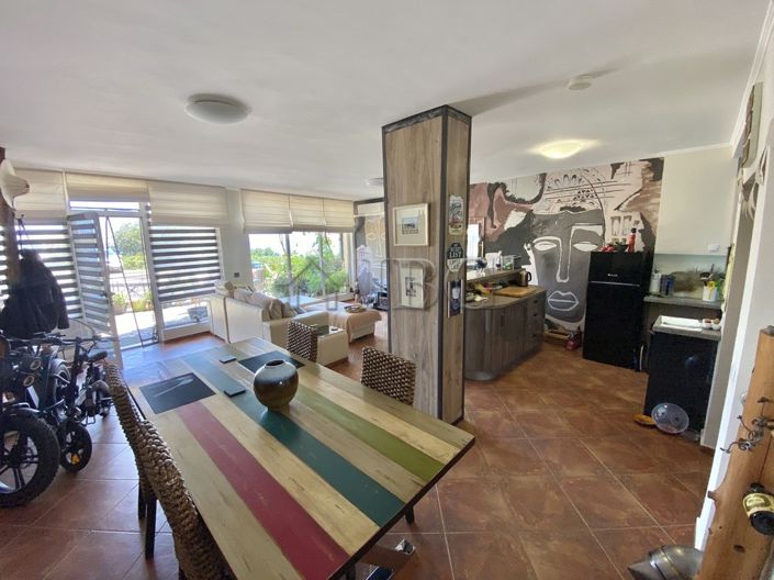 Image No.10-3 Bed Apartment for sale