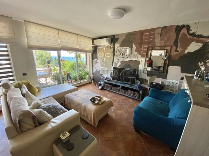 Image No.3-3 Bed Apartment for sale