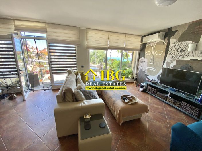 Image No.3-3 Bed Apartment for sale