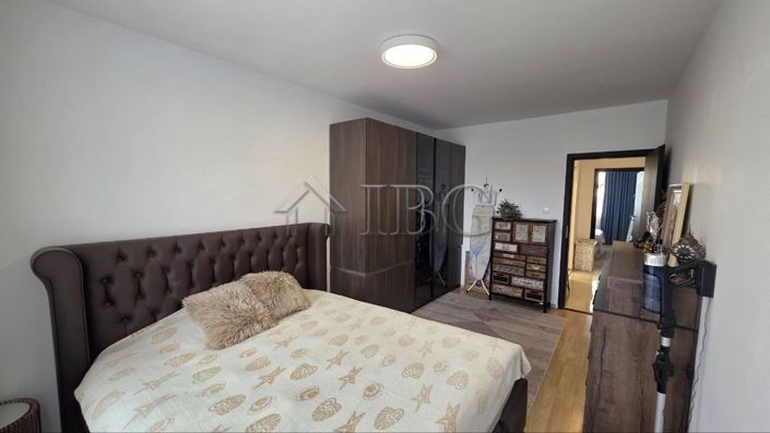 Image No.16-2 Bed Apartment for sale