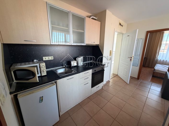 Image No.2-Appartement de 2 chambres à vendre à Burgas