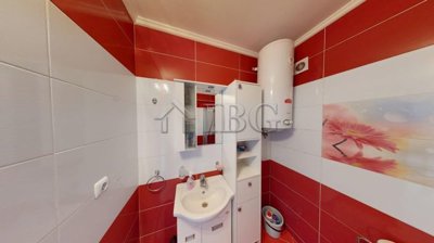 amber-beach-ap-13-11272025143905