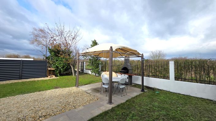 Image No.5-4 Bed House for sale