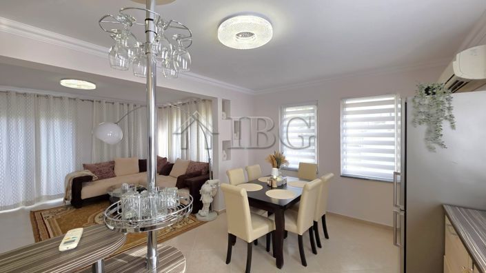 Image No.7-4 Bed House for sale