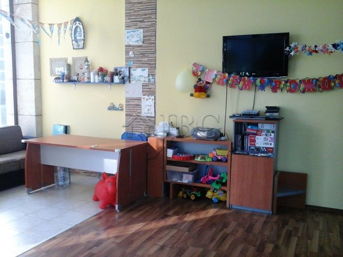 Image No.3-Commercial à vendre à Burgas