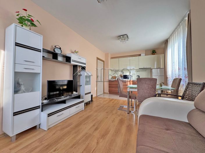 Image No.9-2 Bed Apartment for sale