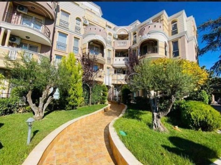 Image No.2-Appartement de 2 chambres à vendre à Burgas