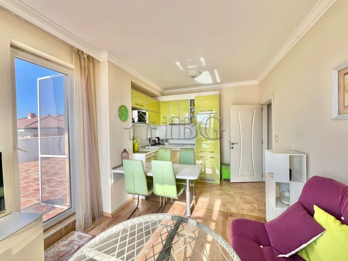 Image No.3-Appartement de 2 chambres à vendre à Burgas