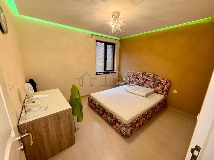 Image No.18-2 Bed Apartment for sale