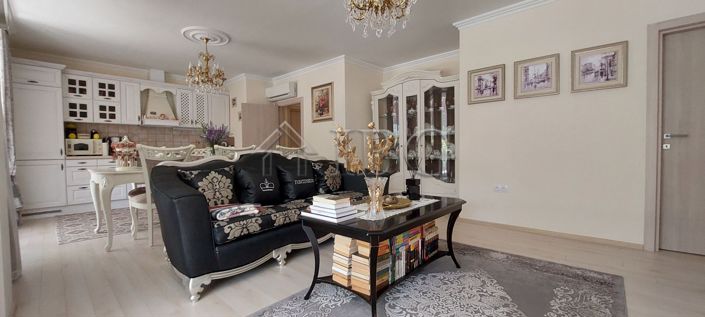 Image No.16-2 Bed House for sale