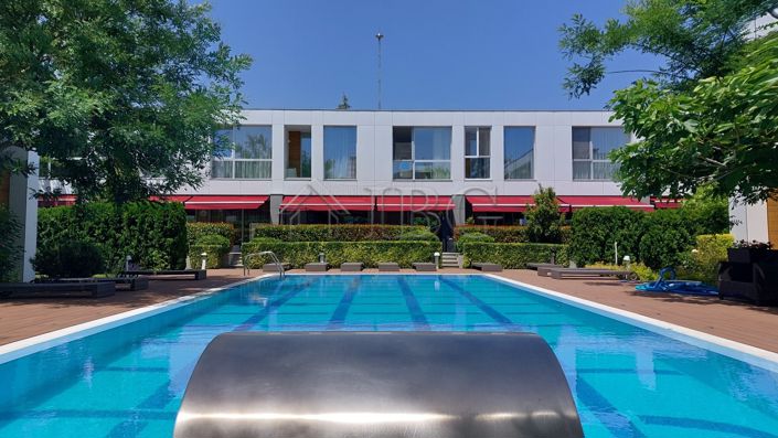 Image No.2-2 Bed House for sale