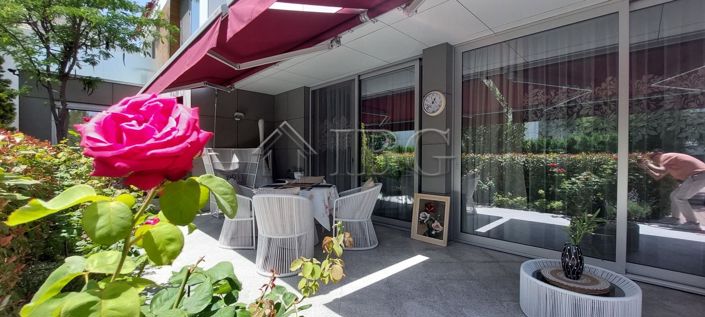 Image No.5-2 Bed House for sale