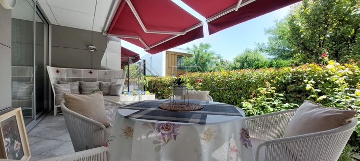 Image No.7-2 Bed House for sale