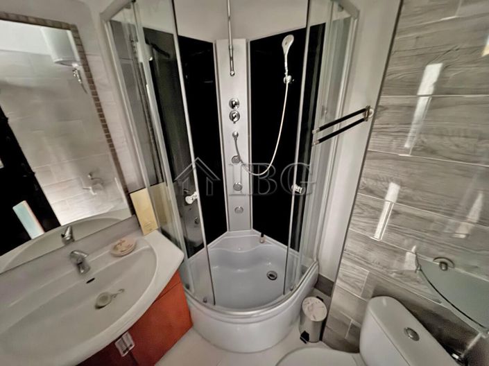 Image No.10-Apartment for sale