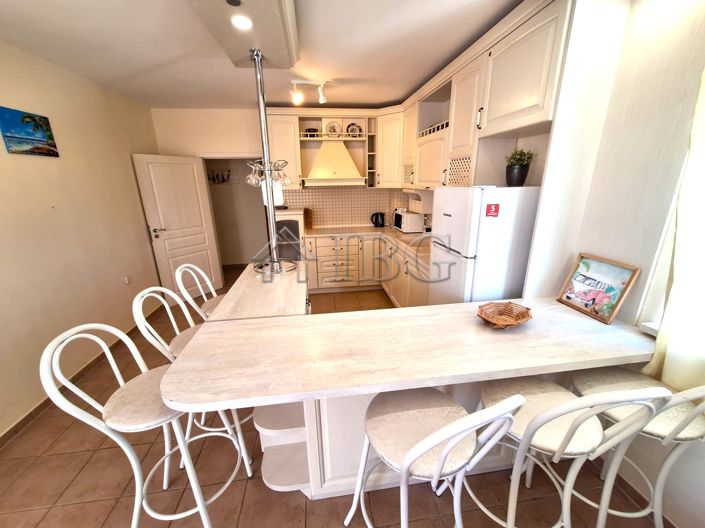 Image No.13-2 Bed Apartment for sale