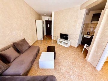 1-bedroom-apartment-summerravda-4