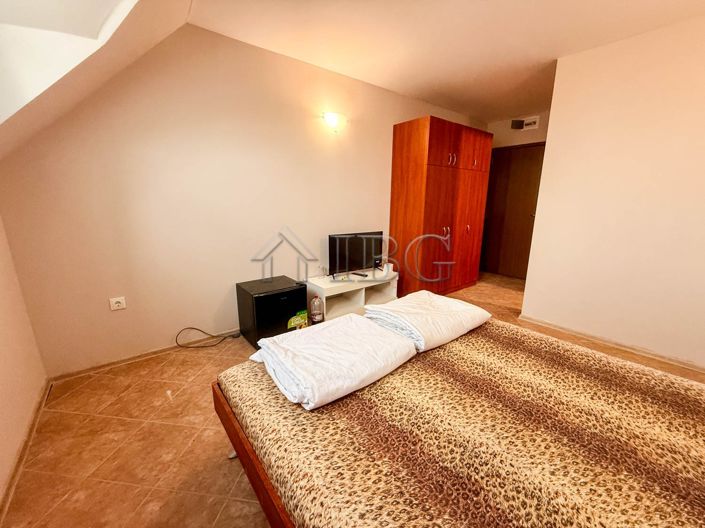 Image No.5-Apartment for sale