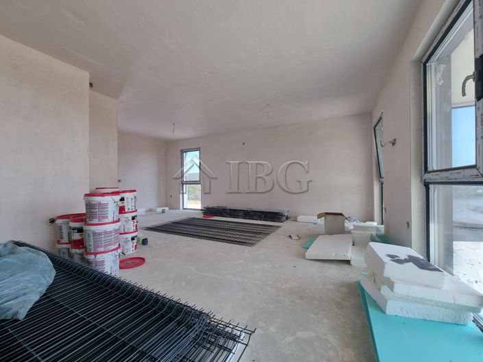 Image No.11-Maison de 3 chambres à vendre à Sliven 