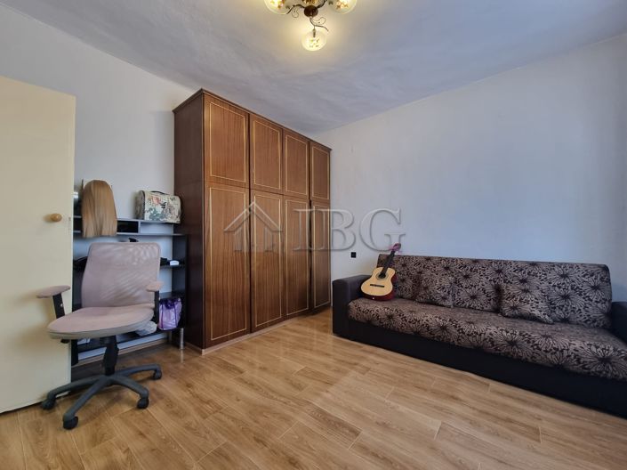 Image No.7-2 Bed House for sale