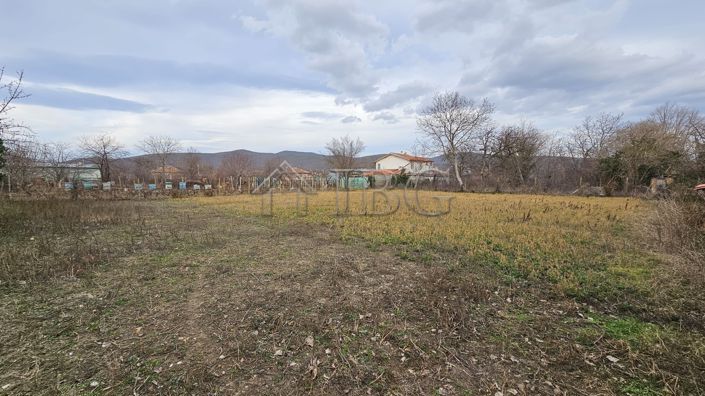 Image No.8-2 Bed House for sale