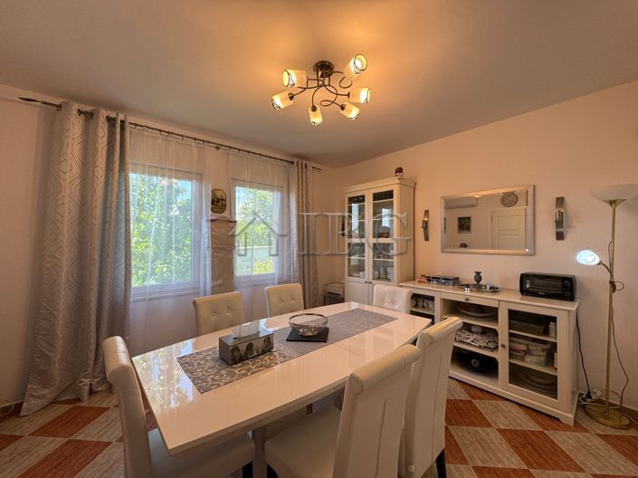 Image No.12-3 Bed House for sale