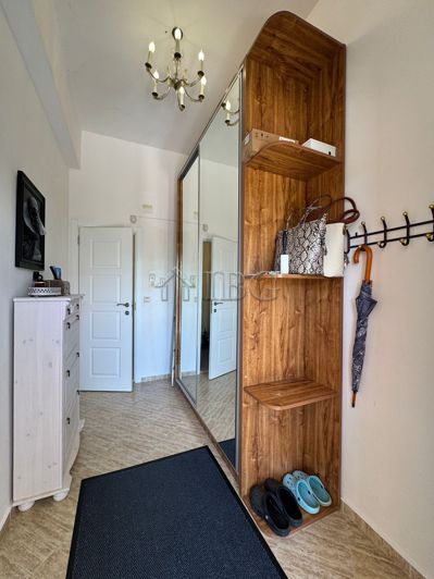 Image No.18-3 Bed House for sale