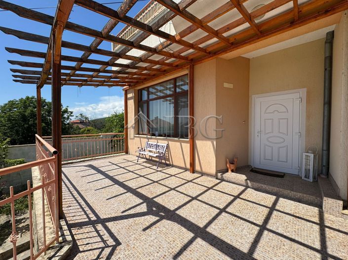 Image No.2-3 Bed House for sale