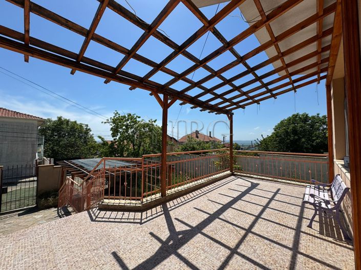 Image No.3-3 Bed House for sale