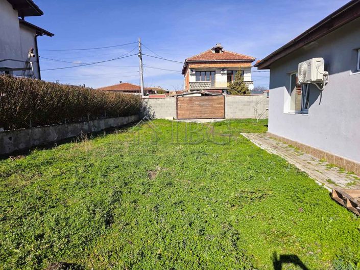 Image No.13-1 Bed House for sale