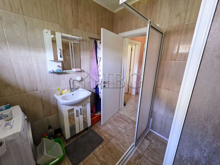 Image No.9-1 Bed House for sale