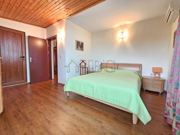 Image No.12-Appartement de 2 chambres à vendre à Burgas