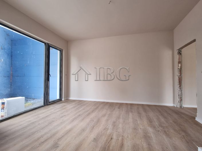 Image No.12-Apartment for sale