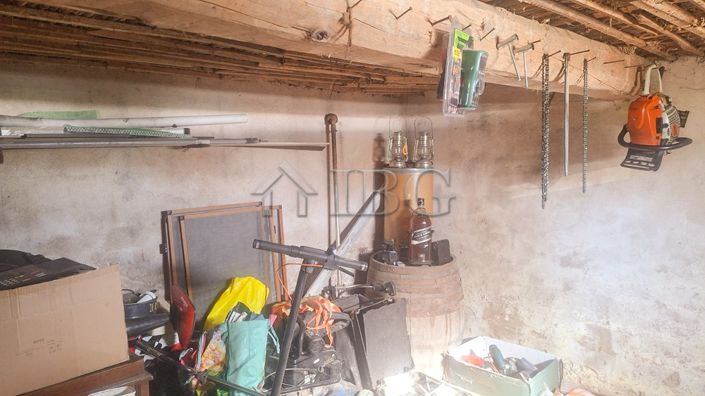 Image No.14-2 Bed House for sale