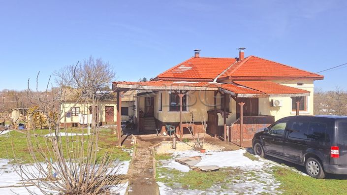 Image No.2-2 Bed House for sale