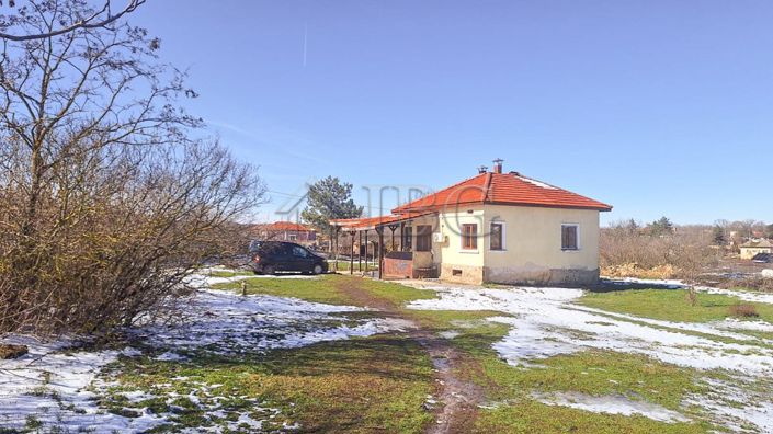 Image No.6-2 Bed House for sale