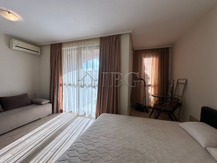 Image No.5-Apartment for sale