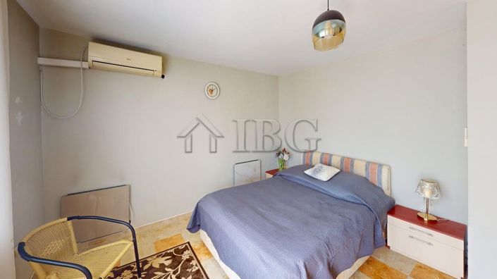 Image No.10-3 Bed House for sale