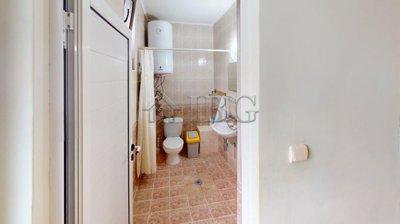 house-poroi-bathroom-1