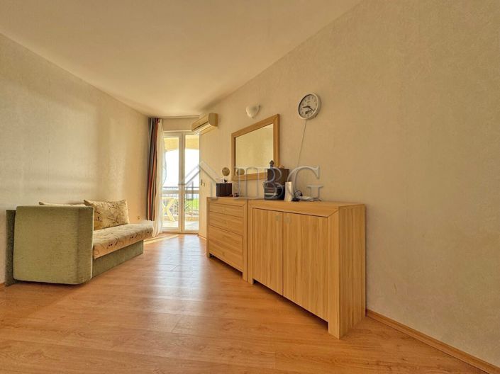 Image No.10-1 Bed Apartment for sale