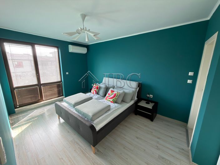 Image No.19-2 Bed Apartment for sale