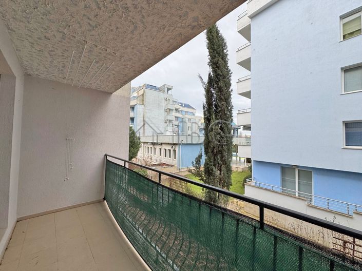 Image No.5-Apartment for sale