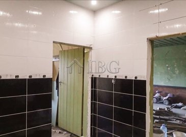 partly-renovated-house-close-to-danue-river-4