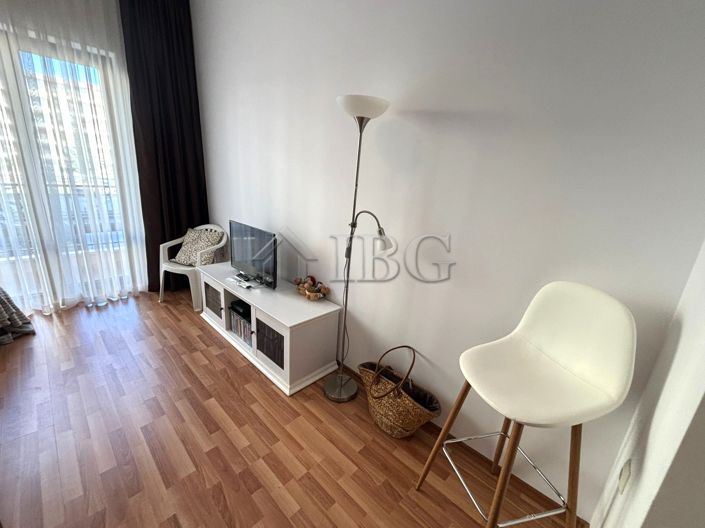 Image No.10-Apartment for sale