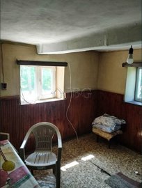 hause-with-big-garden-in-the-edge-of-the-vill