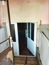 hause-with-big-garden-in-the-edge-of-the-vill