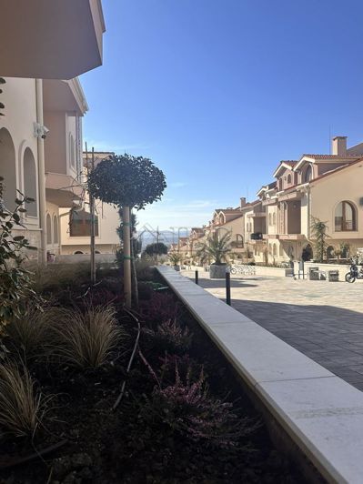 Image No.18-1 Bed Apartment for sale