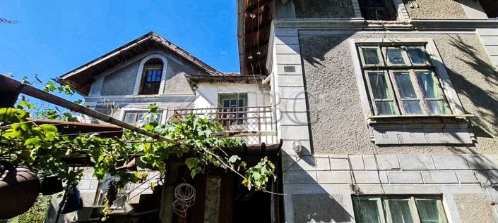 Image No.2-3 Bed House for sale