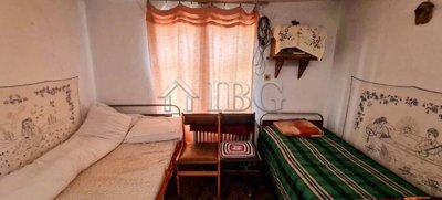 3-bedroom-house-with-big-garden-veliko-tarnov